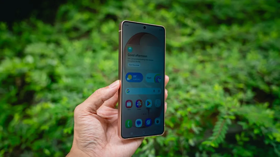 Galaxy S26 Ultra Display Issues: Quick Fixes Revealed cover